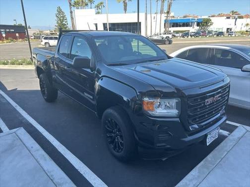 2022 GMC Canyon Elevation Standard