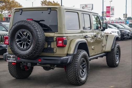 2025 Jeep Wrangler Rubicon