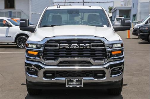 2025 RAM 2500 Tradesman Regular Cab 4x2 8' Box