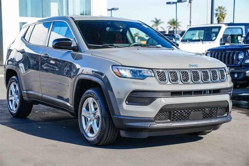 2023 Jeep Compass Sport