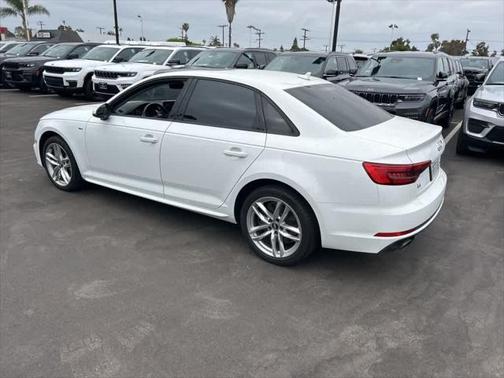 2017 Audi A4 Season of Audi Premium