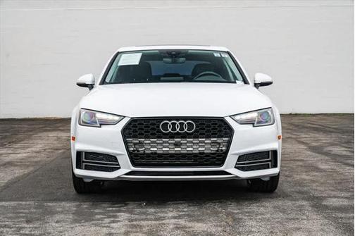 2017 Audi A4 Season of Audi Premium