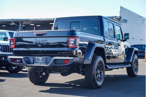 2025 Jeep Gladiator Big Bear