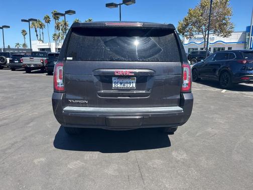 2018 GMC Yukon SLT