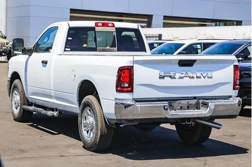 2025 RAM 2500 Tradesman Regular Cab 4x2 8' Box
