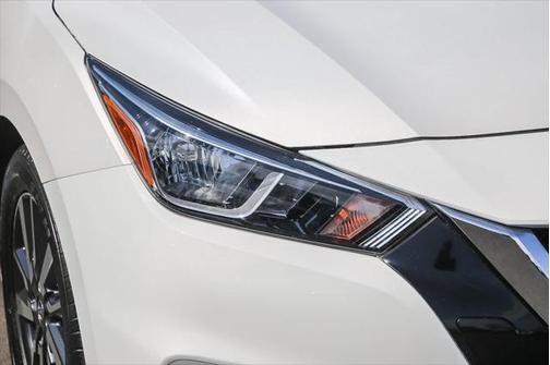 2020 Nissan Versa 1.6 SV