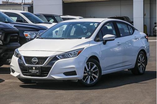 2020 Nissan Versa 1.6 SV