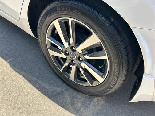 2020 Nissan Versa 1.6 SV