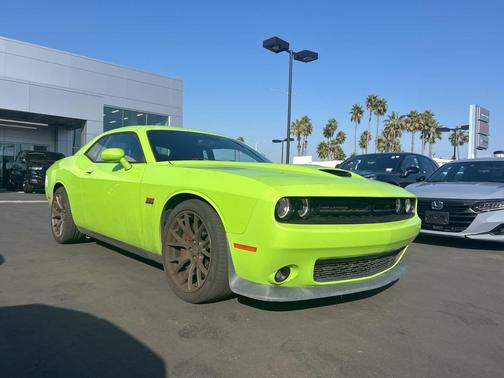 2015 Dodge Challenger SRT 392