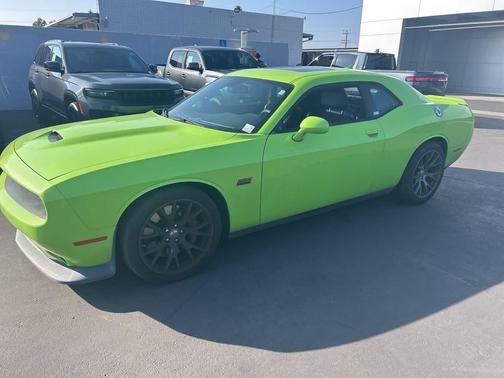 2015 Dodge Challenger SRT 392
