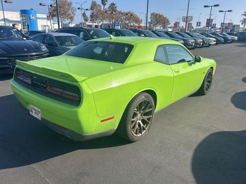 2015 Dodge Challenger SRT 392
