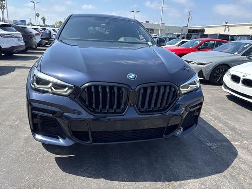 Carbon Black Metallic 2023 BMW X6 xDrive40i