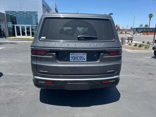 2022 Jeep Wagoneer Series III 4x4