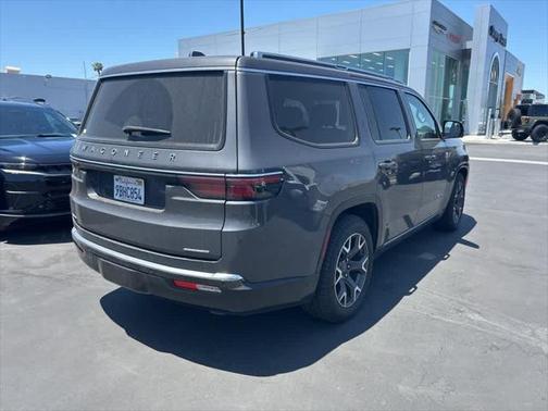 2022 Jeep Wagoneer Series III 4x4