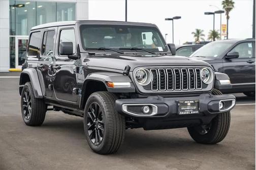 2025 Jeep Wrangler 4xe Sahara