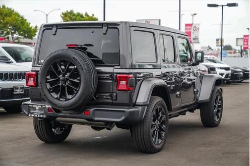 2025 Jeep Wrangler 4xe Sahara