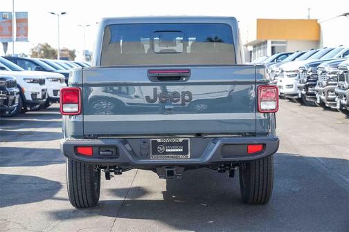 2025 Jeep Gladiator Sport S