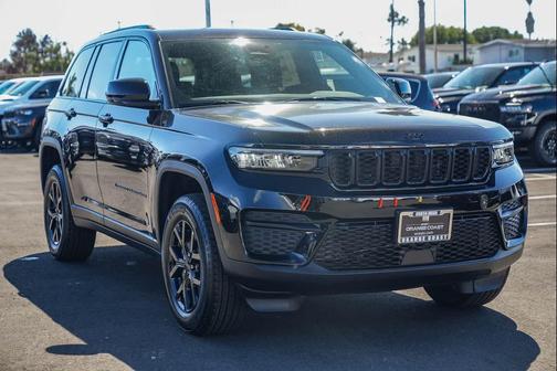2025 Jeep Grand Cherokee Altitude