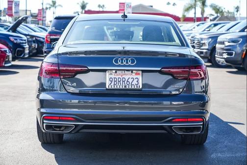 2022 Audi A4 40 Premium Plus