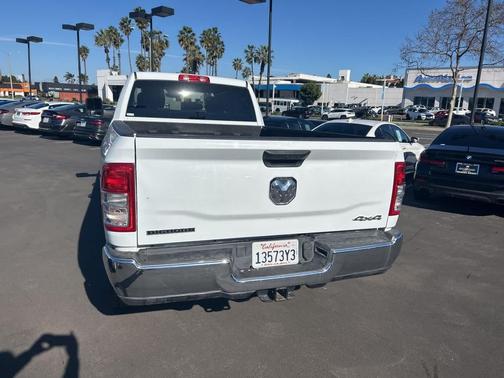 2024 RAM 3500 Big Horn Crew Cab 4x4 8' Box