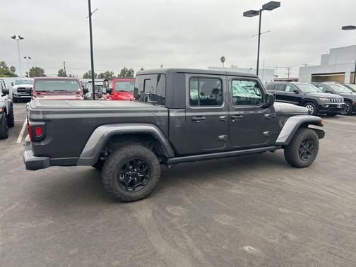 2023 Jeep Gladiator Willys 4x4