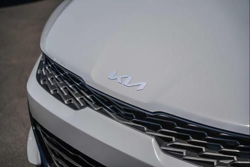 Wolf Gray 2024 Kia K5 GT-Line