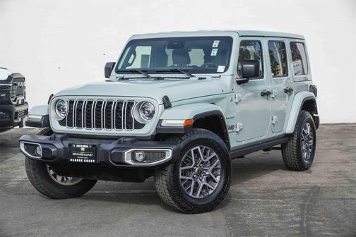 2024 Jeep Wrangler 4-Door Sahara 4x4