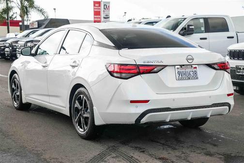 2025 Nissan Sentra SV