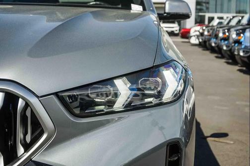 Gray 2025 BMW X6 xDrive40i