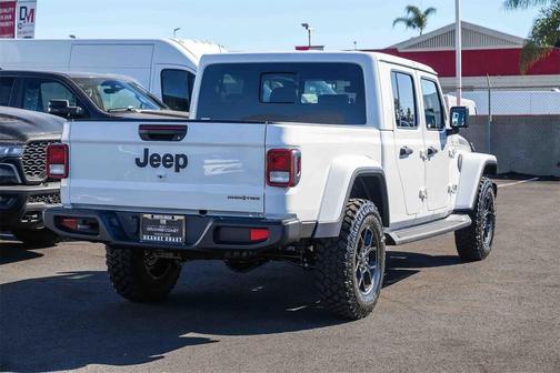 2025 Jeep Gladiator High Tide