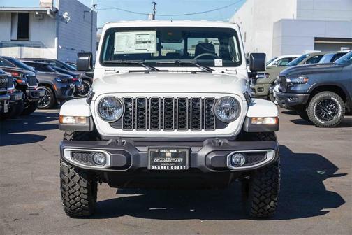 2025 Jeep Gladiator High Tide