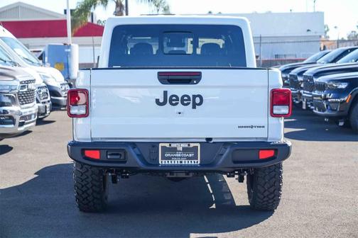 2025 Jeep Gladiator High Tide