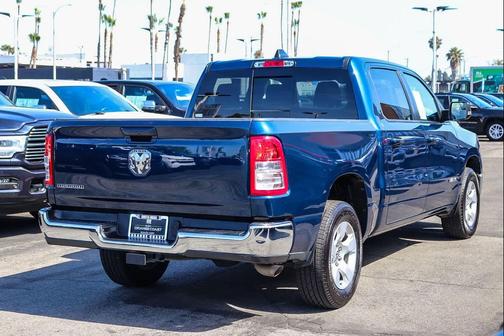 Patriot Blue Pearlcoat 2022 RAM 1500 Big Horn/Lone Star
