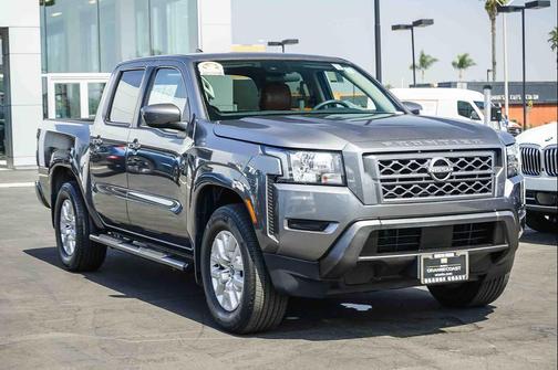 Gun Metallic 2022 Nissan Frontier SV