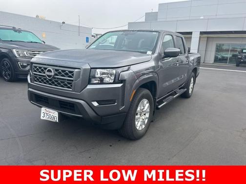 2022 Nissan Frontier SV