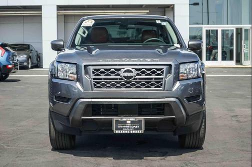 Gun Metallic 2022 Nissan Frontier SV