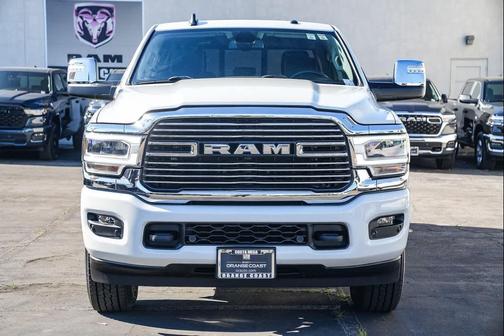2024 RAM 2500 Laramie Crew Cab 4x4 6'4' Box
