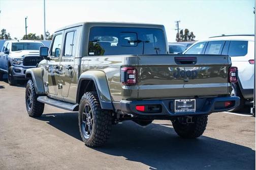 2025 Jeep Gladiator Big Bear