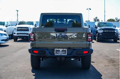 2025 Jeep Gladiator Big Bear