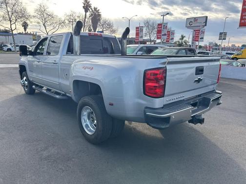 2016 Chevrolet Silverado 3500 LT