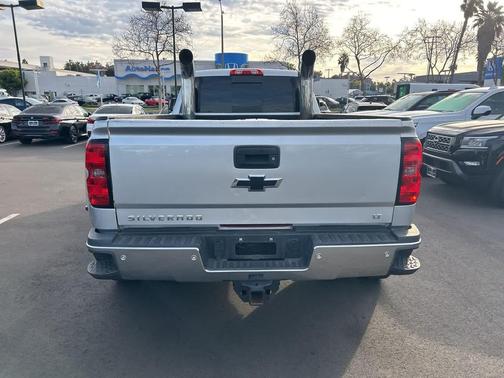 2016 Chevrolet Silverado 3500 LT
