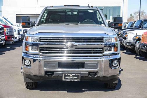 2016 Chevrolet Silverado 3500 LT