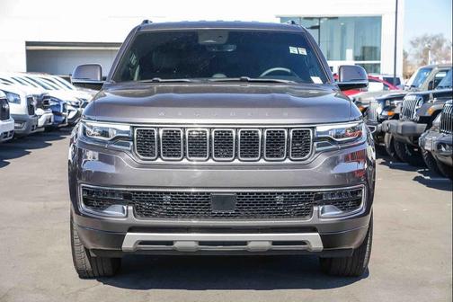 2022 Jeep Wagoneer Series II 4x2