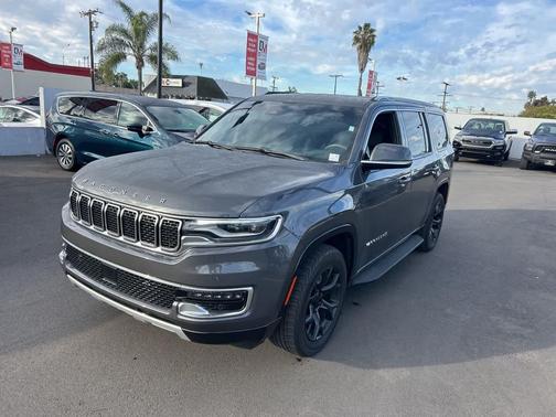 2022 Jeep Wagoneer Series II 4x2