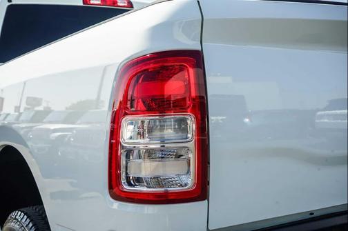 Bright White Clearcoat 2024 RAM 3500 Tradesman Crew Cab 4x4 6'4' Box