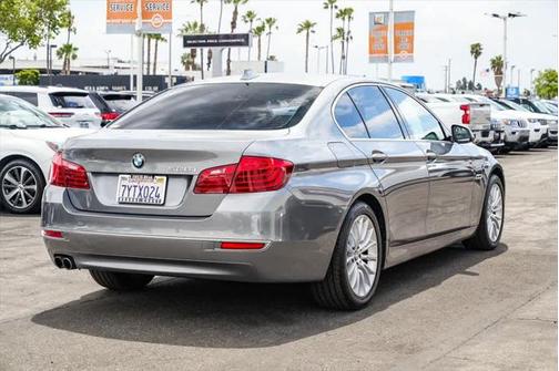 2016 BMW 528 528i