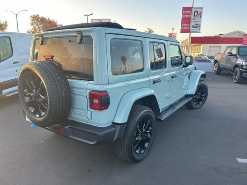 2023 Jeep Wrangler 4xe Sahara