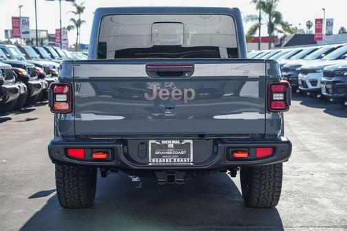 2026 Jeep Gladiator Mojave X 4x4