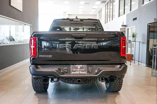 2026 RAM 1500 RHO Crew Cab 4x4 5'7' Box