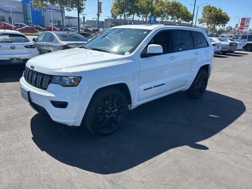 2021 Jeep Grand Cherokee Laredo